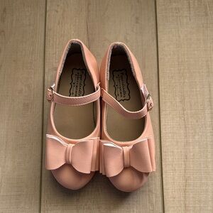 Pipperdoodles bow shoes